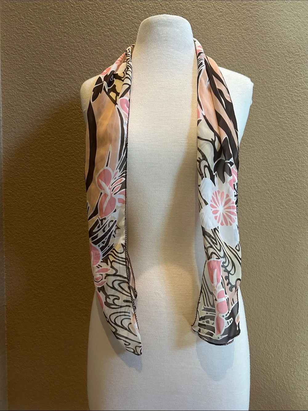 Printed scarf